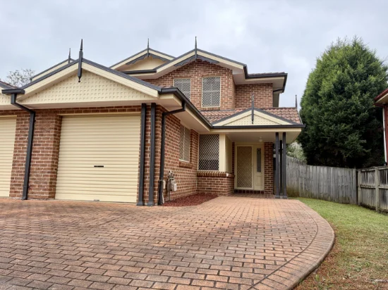 10 Tawmii Place, Castle Hill, NSW 2154