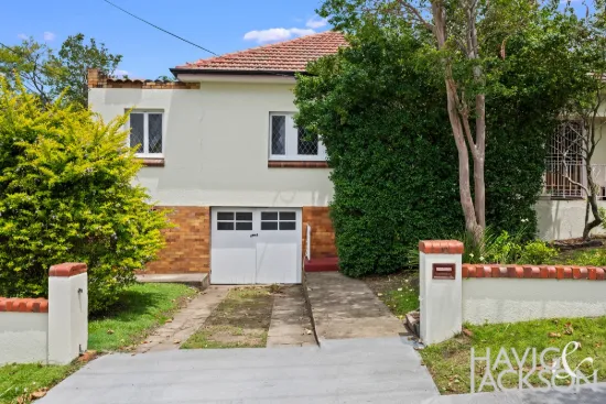 10 Toorak Road, Hamilton, Qld 4007