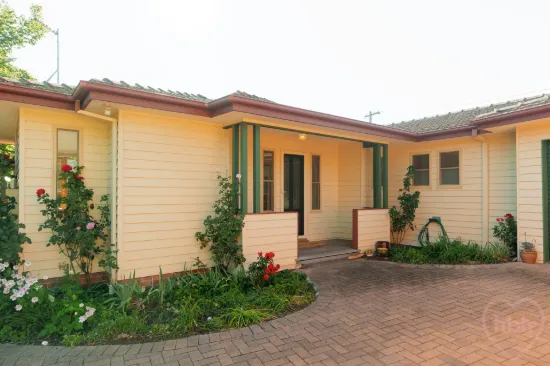 10b Hargraves Crescent, Ainslie, ACT 2602