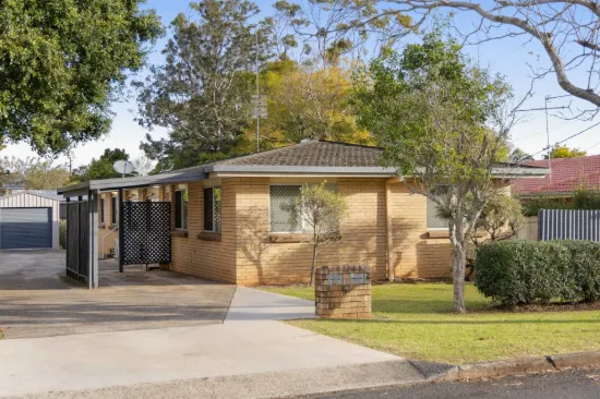 1&2/12 Crotty Street, Centenary Heights, Qld 4350