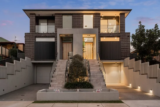 13 Arnett Street, Pendle Hill, NSW 2145