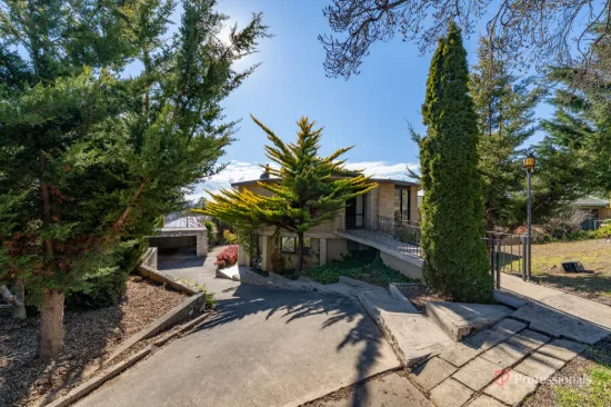 13 Turner Street, Armidale, NSW 2350