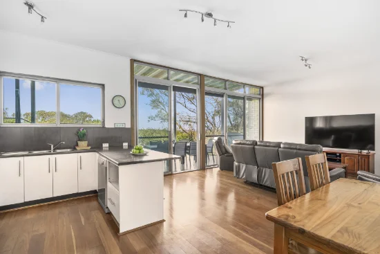 13A Aranda Drive, Frenchs Forest, NSW 2086