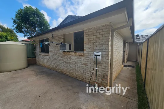14F Yeovil Drive, Bomaderry, NSW 2541