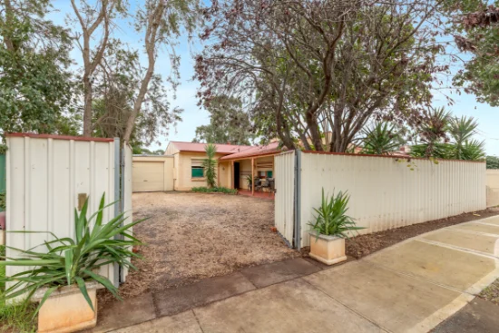 15 Yarnbury Road, Elizabeth North, SA 5113