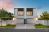 15B Drake Avenue, Paradise Point, Qld 4216