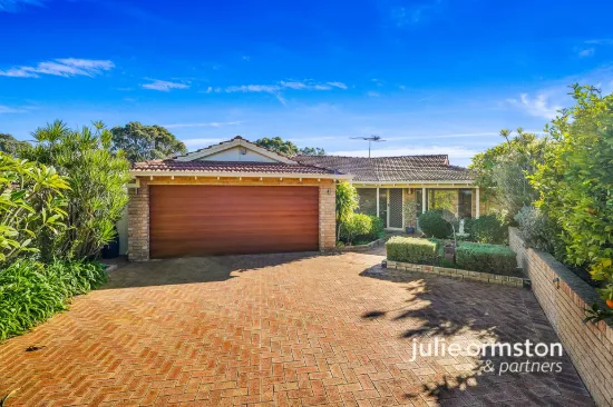 15B Landor Gardens, Woodvale, WA 6026