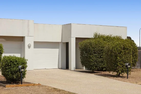 16 Tarcoola Street, Wyreema, Qld 4352