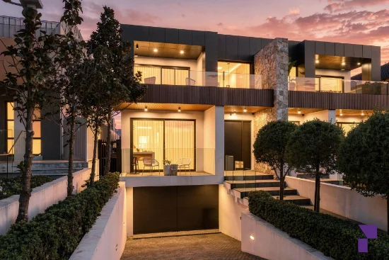 160A Wilbur Street, Greenacre, NSW 2190 - For Sale
