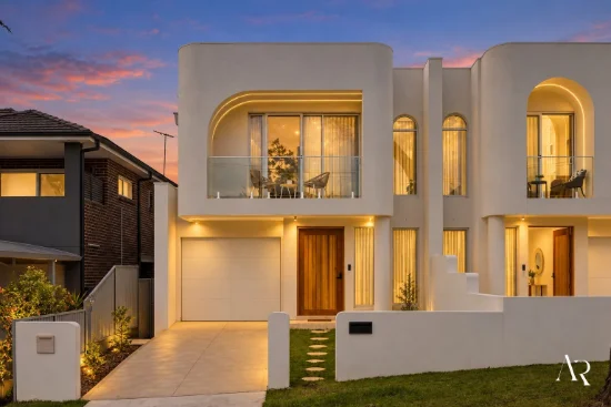 16A Samoa Avenue, Picnic Point, NSW 2213