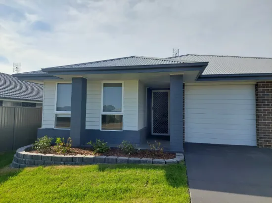 17 Gallant Place, Lochinvar, NSW 2321