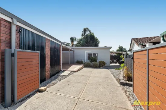 17A Serrata Crescent, Ferndale, WA 6148