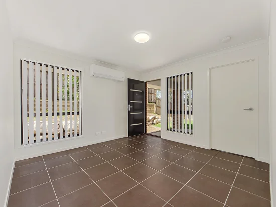 2/1 Wenlock Place, Brassall, Qld 4305