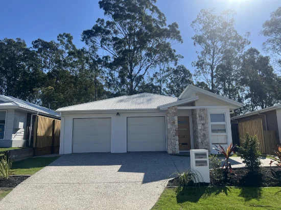 2/104 McArthur Street, Logan Reserve, Qld 4133