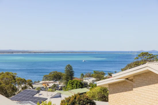 2/14 Wollomi Avenue, Nelson Bay, NSW 2315