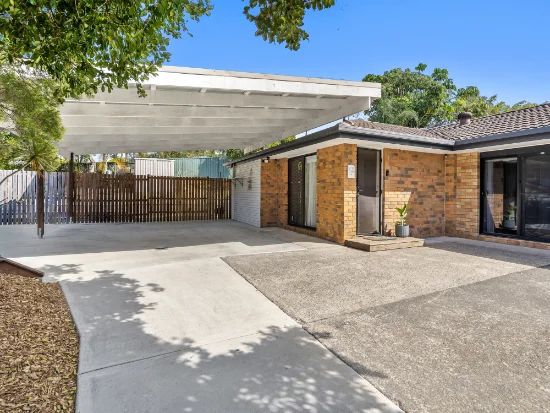 2/15 Paramount Place, Oxenford, Qld 4210