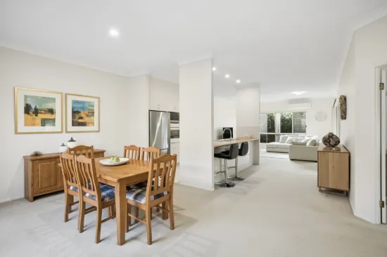 2/15 Peppertree Circuit, Robina, Qld 4226