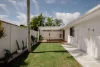 2/18 Brooke Avenue, Palm Beach, Qld 4221-Image