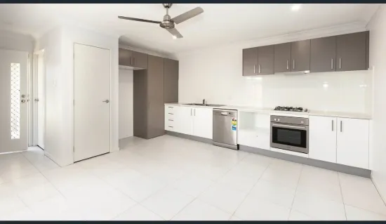 2/19  Mary Cres, Rosewood, Qld 4340