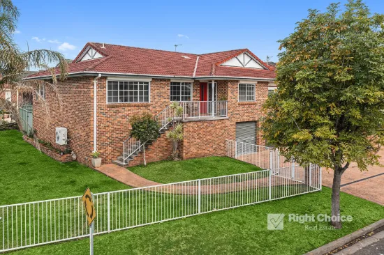 2/2 Kianga Close, Flinders, NSW 2529