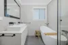 2/20 Annette Court, Labrador, Qld 4215-Image
