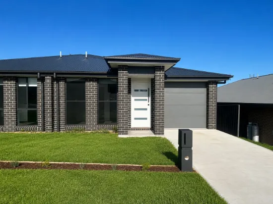 2/20 Dodworth Street, Farley, NSW 2320