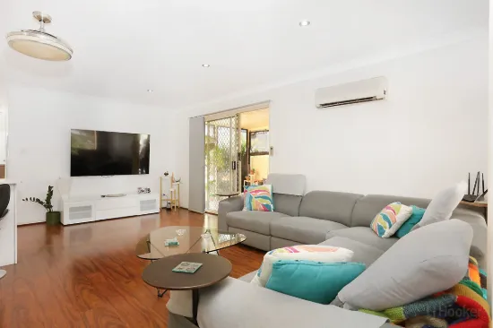 2/25 Sanctuary Court, Coombabah, Qld 4216