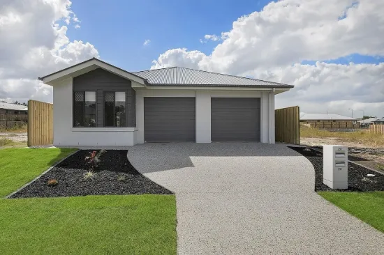 2/26 Mercy Cct, Park Ridge, Qld 4125
