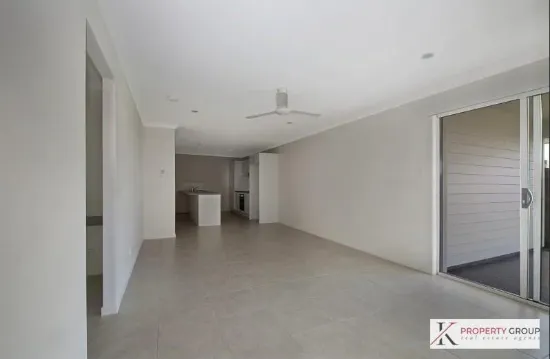 2/3 Joy Place, Meridan Plains, Qld 4551