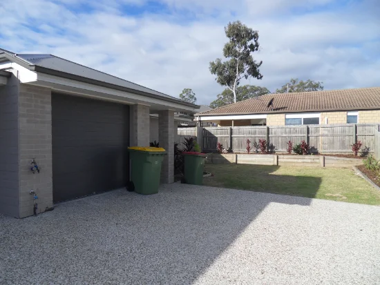 2/3  Peaceful Place, Brassall, Qld 4305 - For Rent