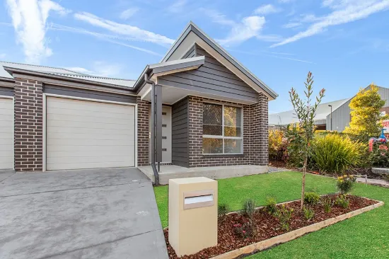 2/32 Portland Drive, Cameron Park, NSW 2285