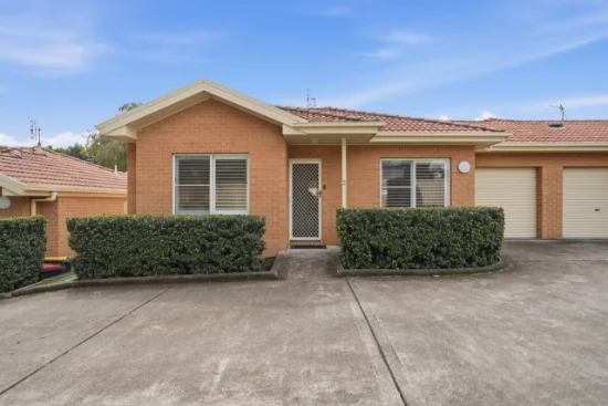 2/33 Devon Street, Wallsend, NSW 2287