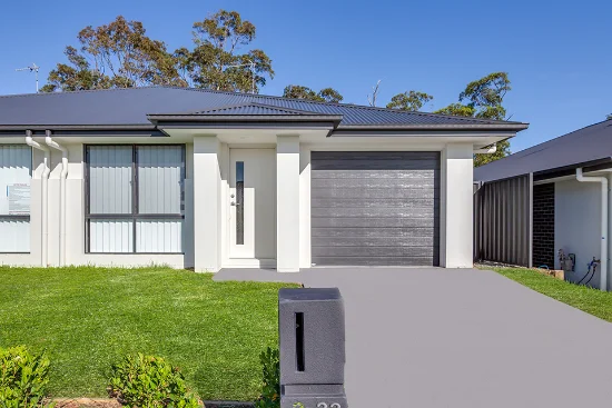 2/33 Lancaster Street, Thornton, NSW 2322