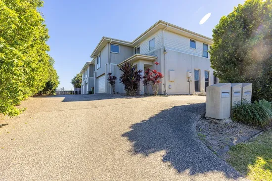 2/33 Makybe Diva Drive, Ooralea, Qld 4740