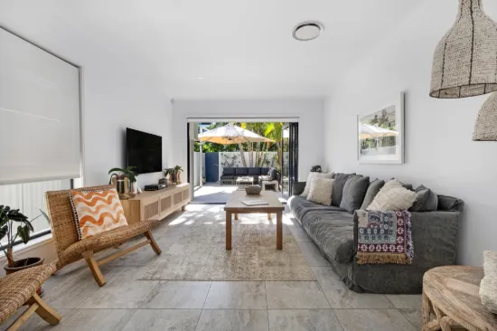 2/37 Montana Road, Mermaid Beach, Qld 4218