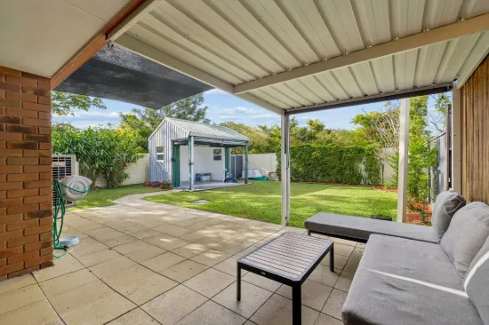2/4 Musical Court, Oxenford, Qld 4210