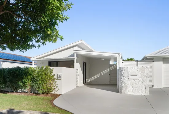 2/4 Rinca Place, Kawana Island, Qld 4575