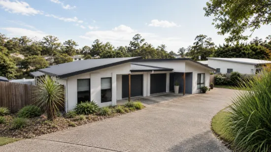 2/4 Wells Street, Palmwoods, Qld 4555