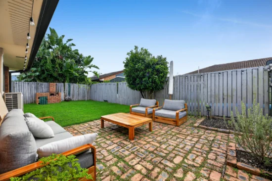 2/5 Hillstar Avenue, Miami, Qld 4220