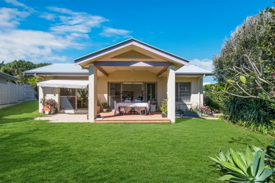 2/5 Trinity Place, Skennars Head, NSW 2478