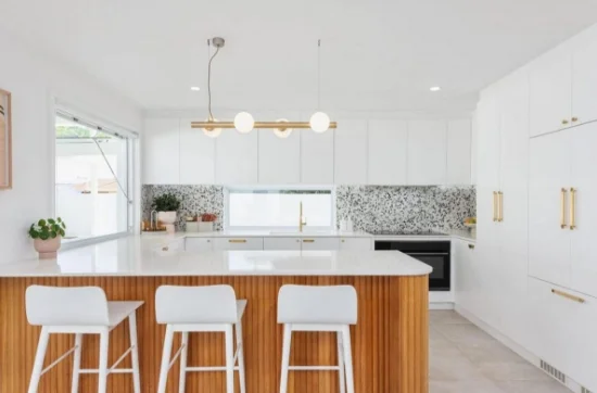 2/57 Nobby Parade, Miami, Qld 4220