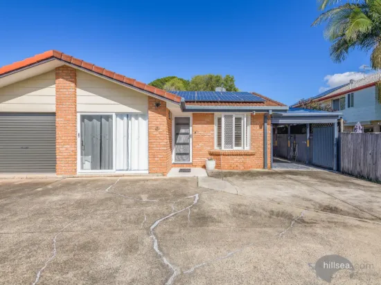 2/7 Clovelly Place, Labrador, Qld 4215