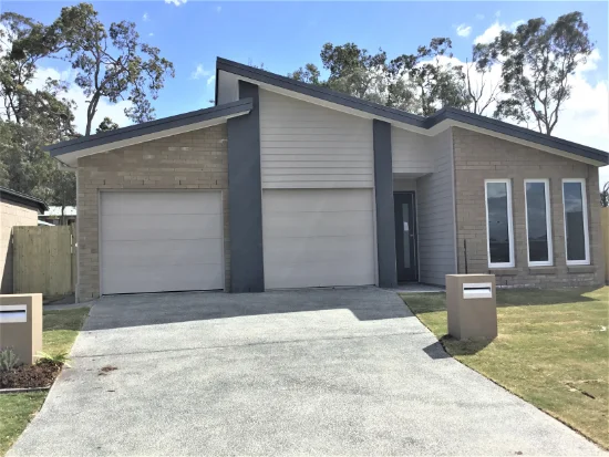 2/70 Golden Gate Avenue, Park Ridge, Qld 4125