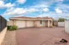 2/80 Mcaleer Drive, Mahomets Flats, WA 6530
