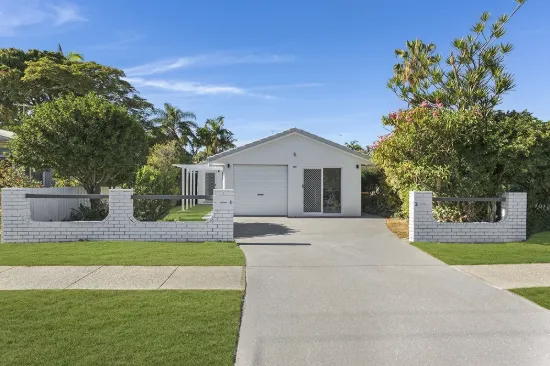 2/89 Leyte Avenue, Palm Beach, Qld 4221