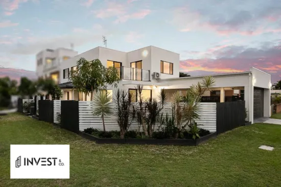 2 Fairway Avenue, Southport, Qld 4215