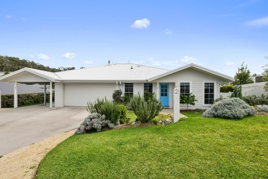 2 Shelly Close, Woolgoolga, NSW 2456