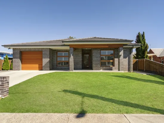 20 Brown Street, Inverell, NSW 2360