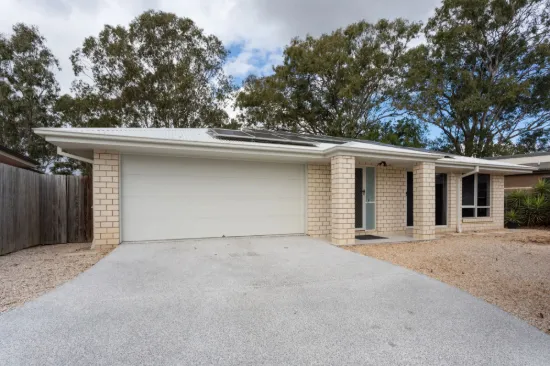 23 Johnstone Place, Riverview, Qld 4303