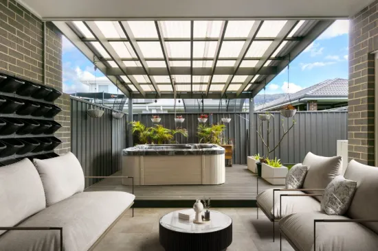 23B Saddleback Crescent, Stream Hill, NSW 2526